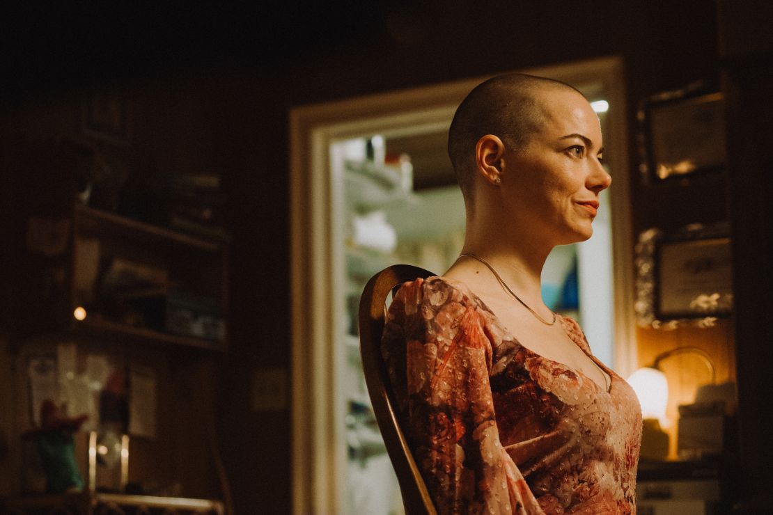 Emma Stone protagoniza "Bugonia", dirigida por Yorgos Lanthimos.