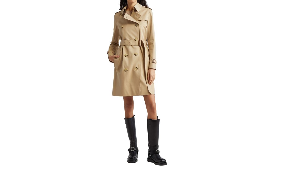 Burberry Kensington Water-Resistant Gabardine Trench Coat in tan 