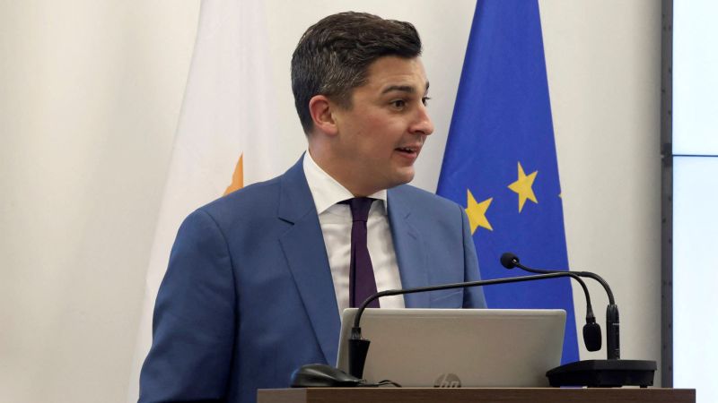Высокопоставленный чиновник Белого дома выполнял функции ключевого посланника Европы на фоне опасений по поводу Украины