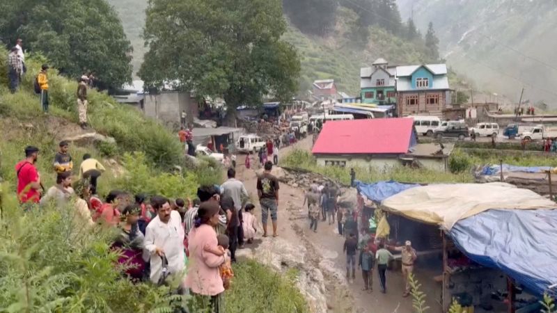 Sudden, heavy rain in Indian Kashmir leaves 46 dead, more than 200 missing Sudden, heavy rain in Indian Kashmir leaves 46 dead, more than 200 missing