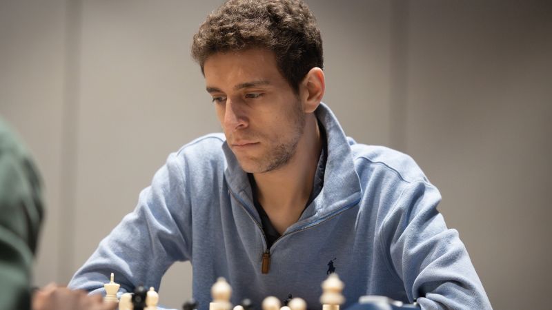 **Global News Update: Death of Chess Grandmaster, New Japanese Premier, and Trump-Putin Meeting**