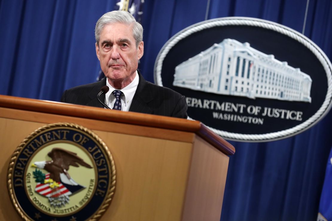 O procurador especial Robert Mueller faz uma declaração sobre a investigação na Rússia em 29 de maio de 2019 no Departamento de Justiça em Washington, DC.