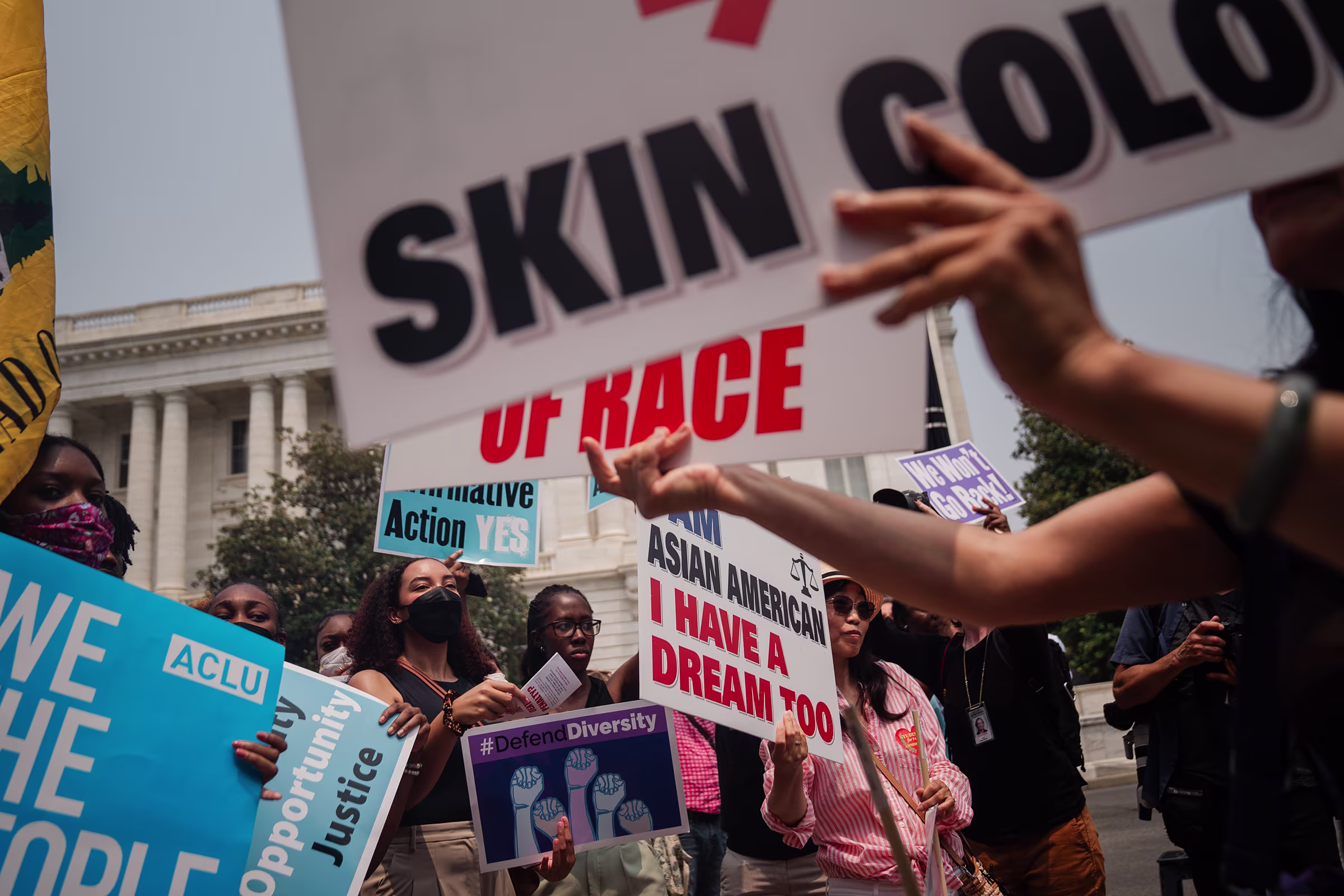 Trump takes executive action to target race-based university admissions