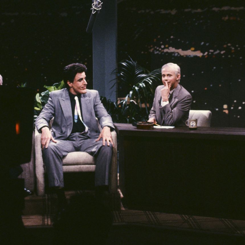 Kevin Nealon as Jay Leno, Dana Carvey as Johnny Carson during 'The Tonight Show' skit on 'Saturday Night Live' on May 19, 1990.