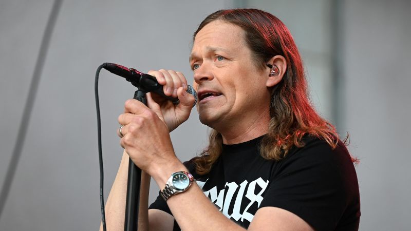 3 Doors Down singer Brad Arnold announces stage 4 cancer diagnosis