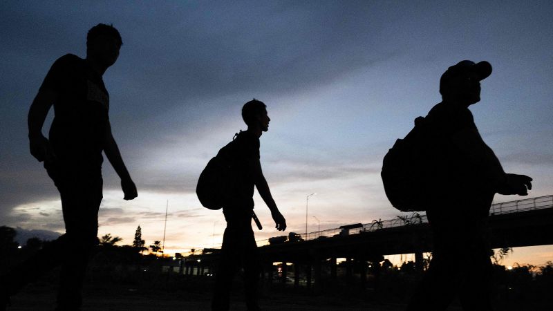 Trump Ends Humanitarian Parole, Orders Migrant Departures