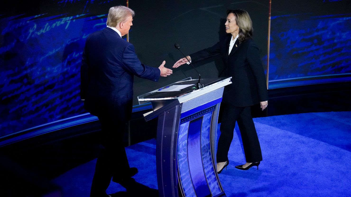 CNN Flash Poll Majority of debate watchers say Harris outperformed