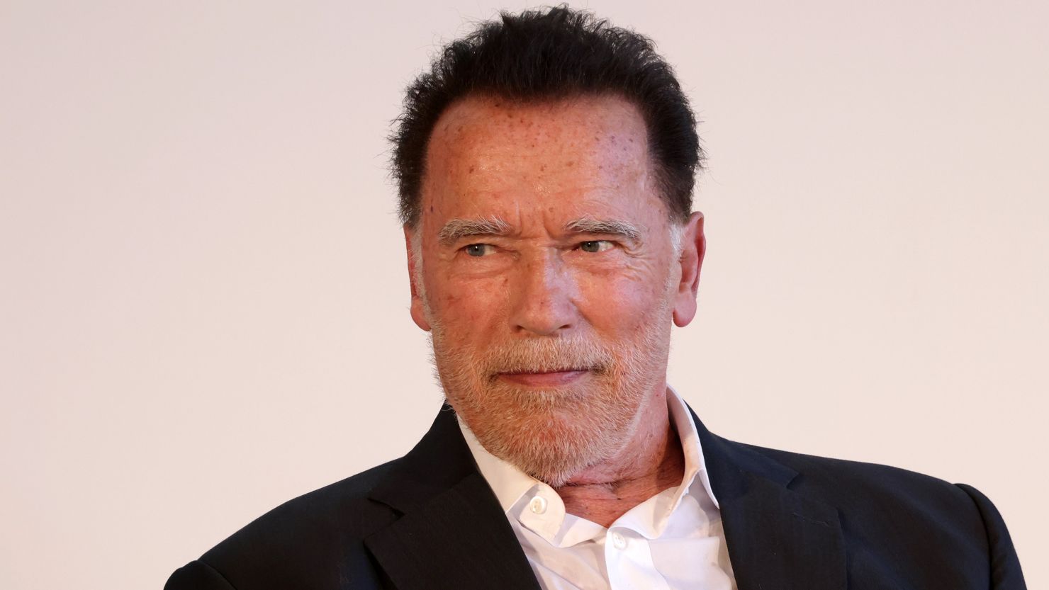 Arnold Schwarzenegger says he's voting for Harris | CNN Politics