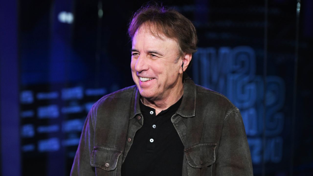 Kevin Nealon attends 'SNL On Stern Roundtable' on Howard Stern's SiriusXM channel on February 3, 2025 in Los Angeles, California.