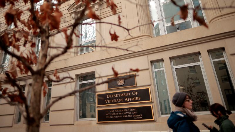 Housing advocates ‘very worried’ veterans could face foreclosure as VA mortgage rescue program phases out | CNN Politics