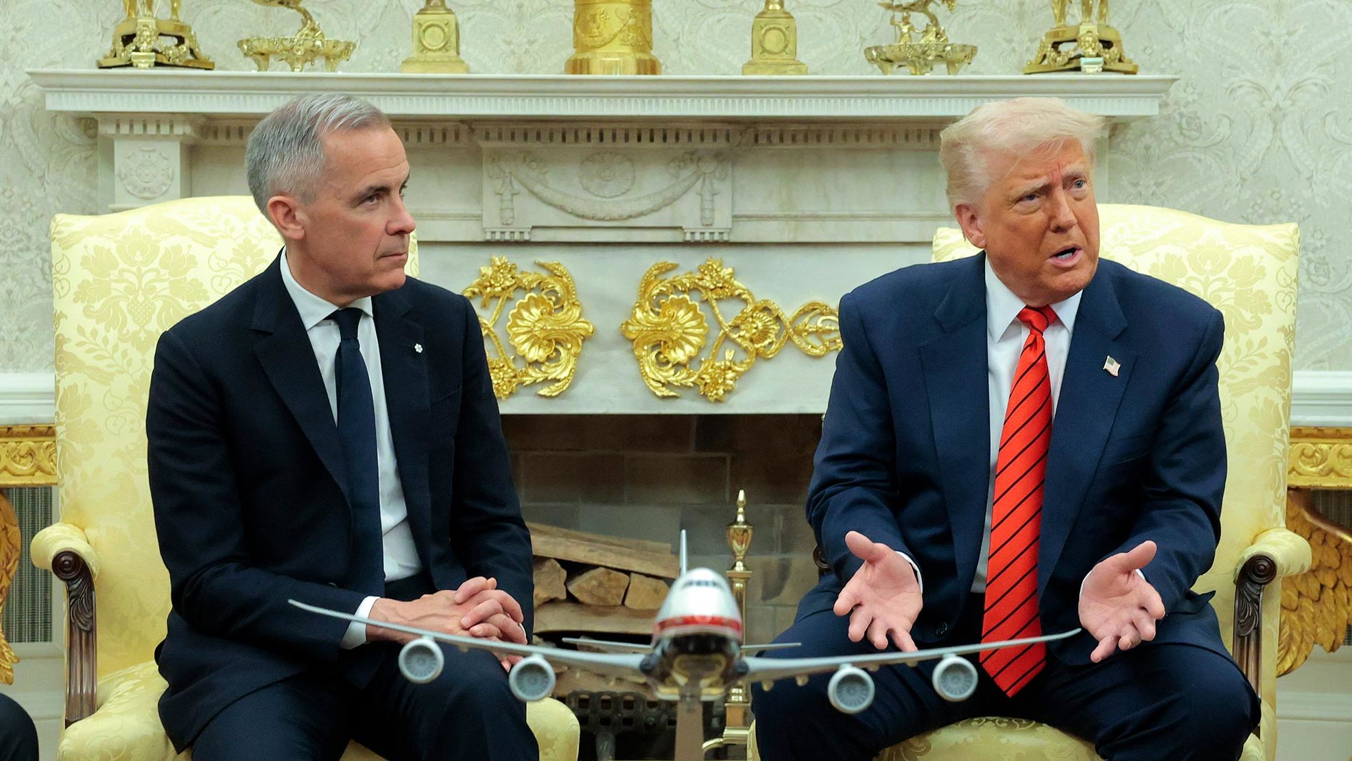 🟥 "Wall Street in calo: tensioni commerciali e incertezze sulla politica monetaria affondano il mercato"