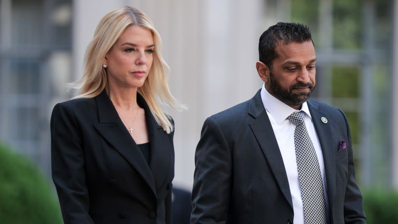 Vance dinner seen as potential way to clear the air between Bondi and Patel on Epstein scandal | CNN Politics