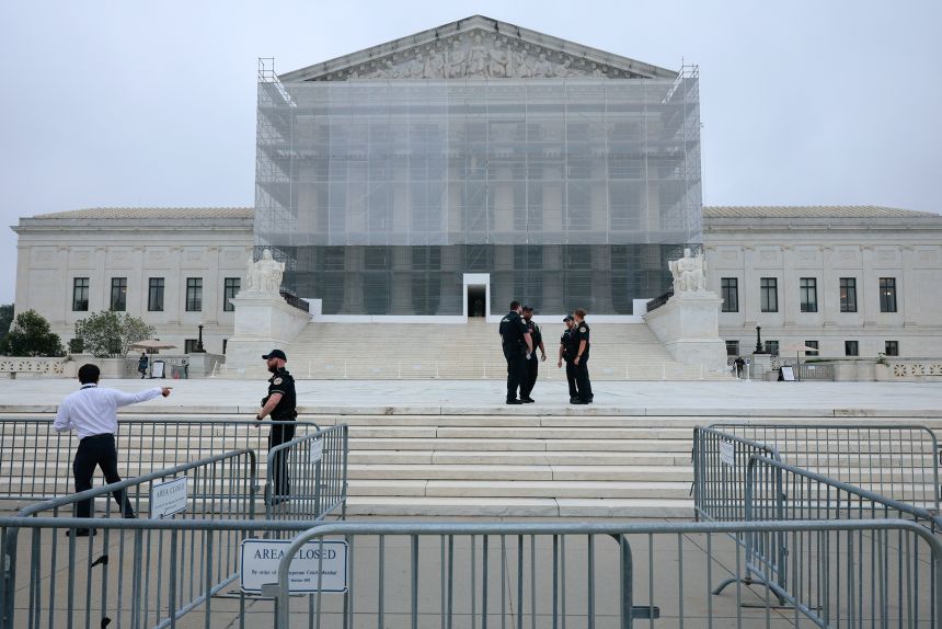 The plaza in front of the US Supreme Court building is closed on the final day of this term on June 27 in Washington, DC. 