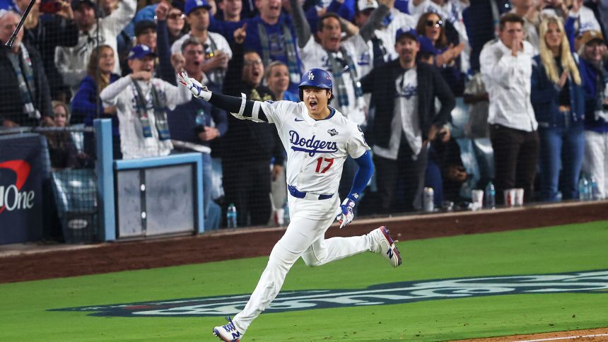 Shohei Ohtani #17 of the Los Angeles Dodgers rounds the bases after hitting a home run during the seventh inning against the Toronto Blue Jays in game three of the 2025 World Series at Dodger Stadium on October 27, 2025 in Los Angeles, California.