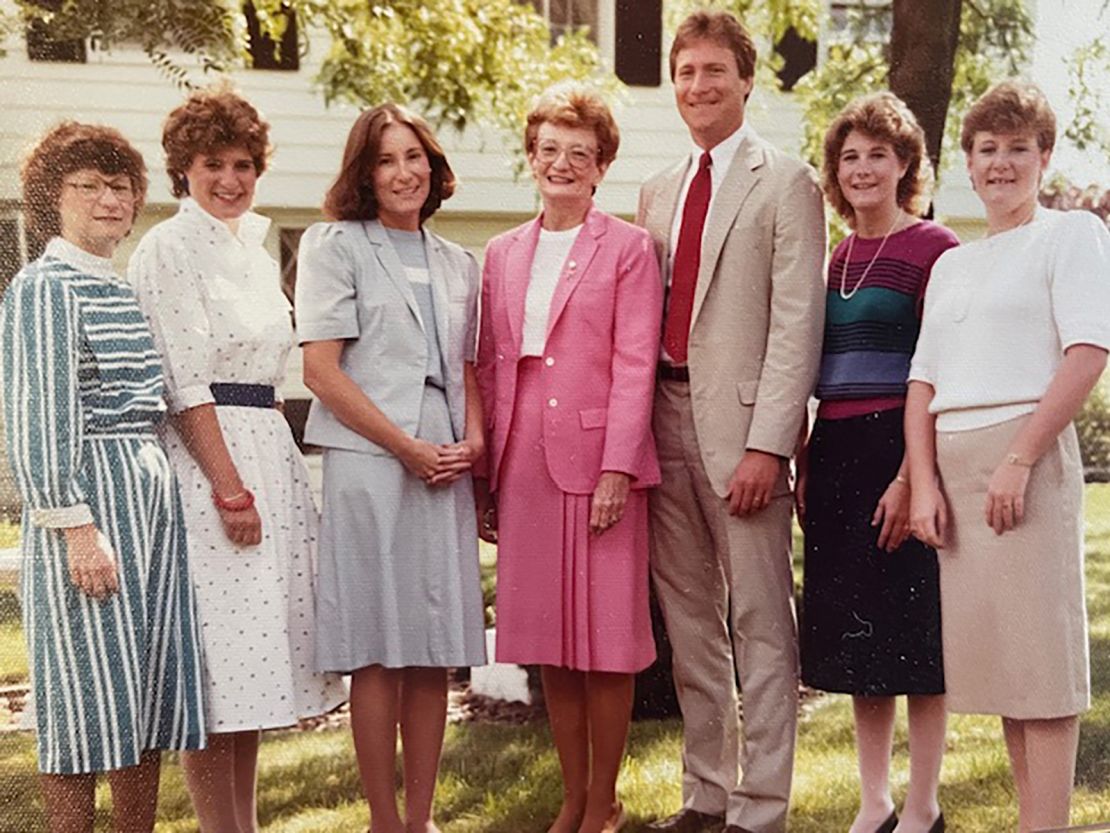 Alice Early, Barb Handley Miller, Pat Gabrielse, Mary Handley, Dan Handley, Beth Handley McMall and Kathleen Handley Salemi.