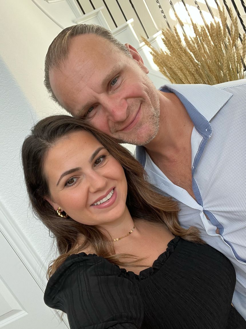 Роман Суровцев і його дружина Саманта Суровцева