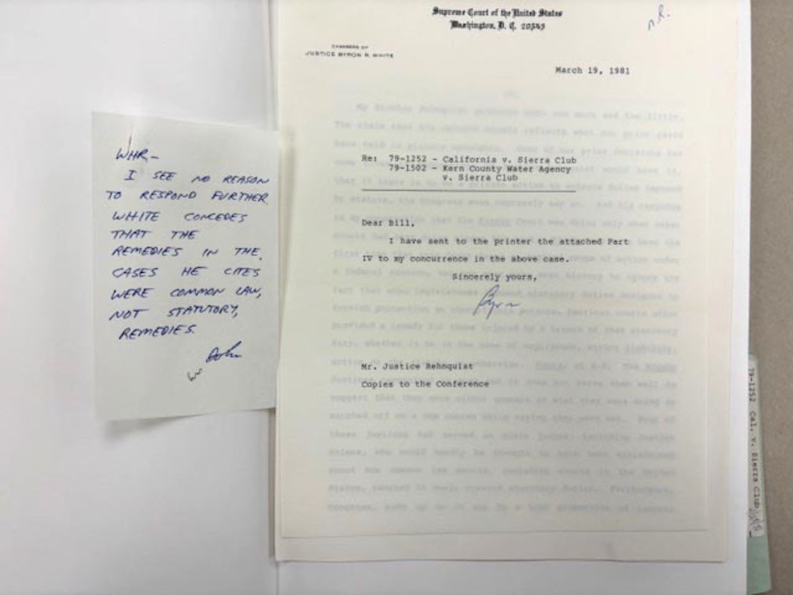 This photo shows a handwritten note from John Roberts to William Rehnquist.