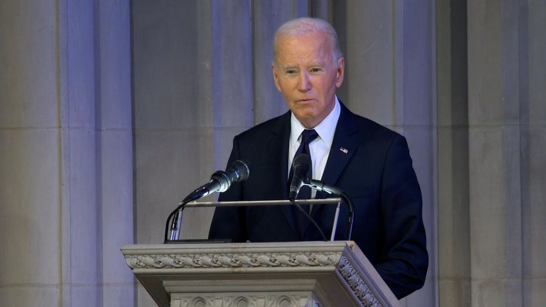 El presidente Joe Biden habla en el funeral nacional del expresidente Jimmy Carter en la Catedral Nacional de Washington, el 9 de enero.