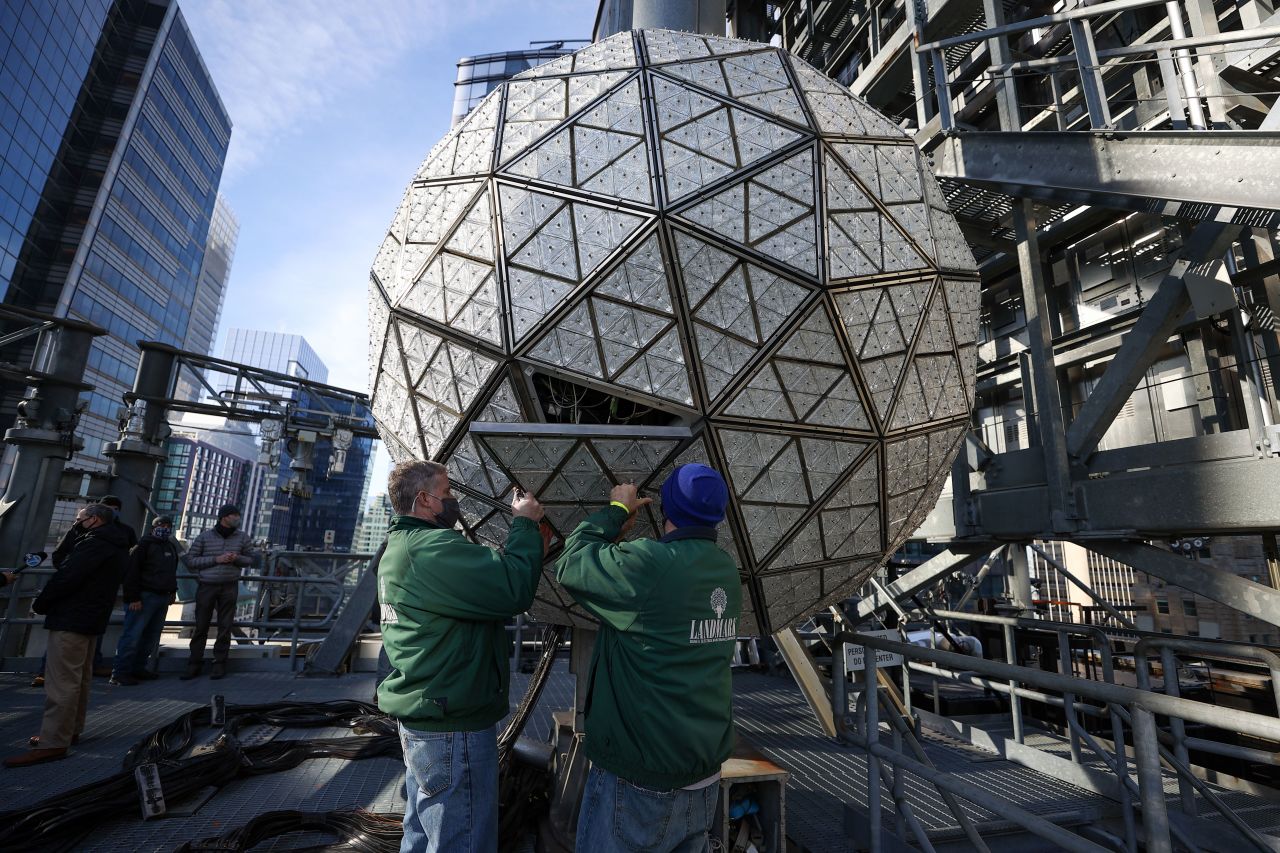 Workers in New York install new Waterford Crystal triangles on the New Year's Eve ball on December 27.