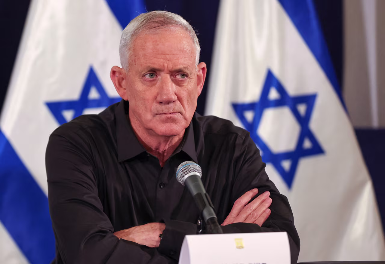 Israeli war cabinet minister Benny Gantz attends a press conference in Tel Aviv, Israel in October 2023. 