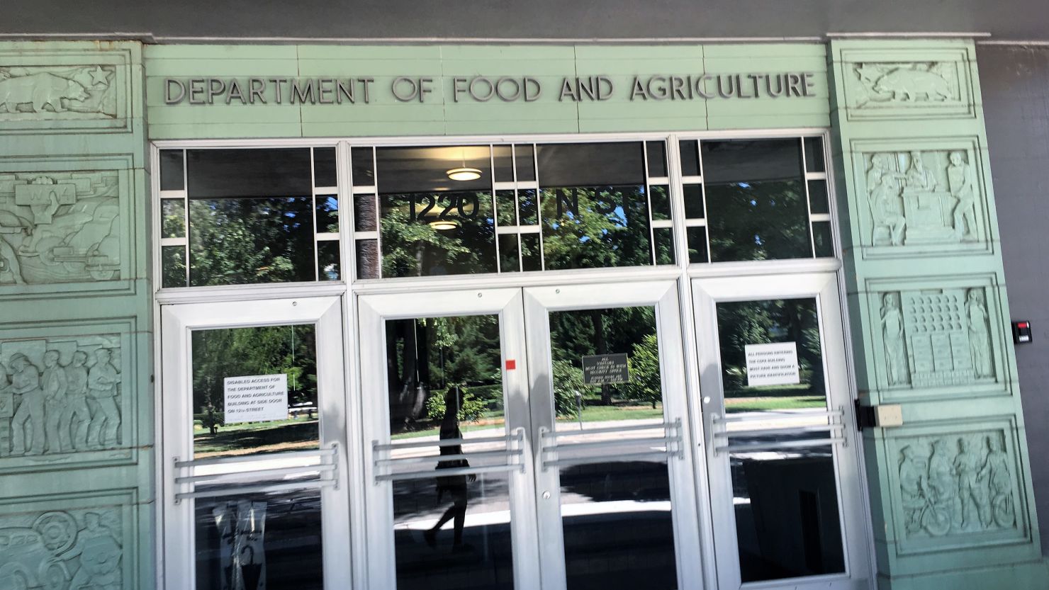 More raw milk recalled in California after discovery of bird flu virus