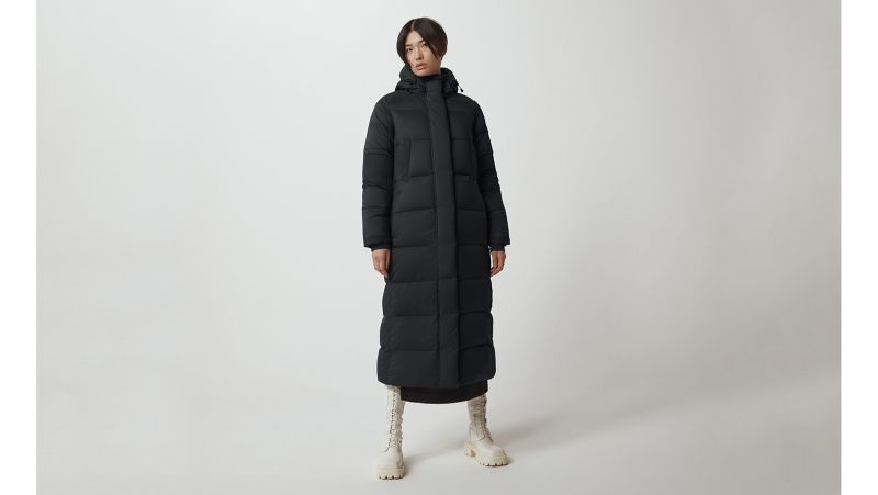 Cos hooded long outlet puffer coat