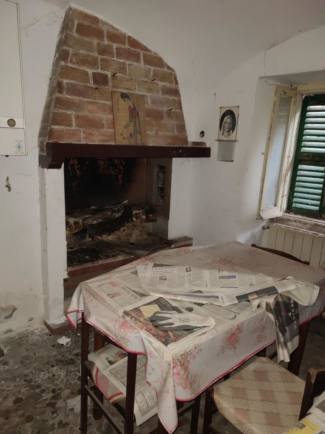 One-euro homes, like this one in Penne, are often still furnished with past occupants' belongings.