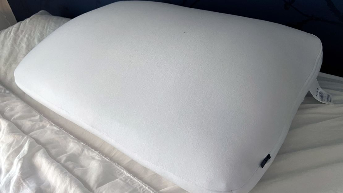 Best Memory Foam Pillows, According to Sleep Experts