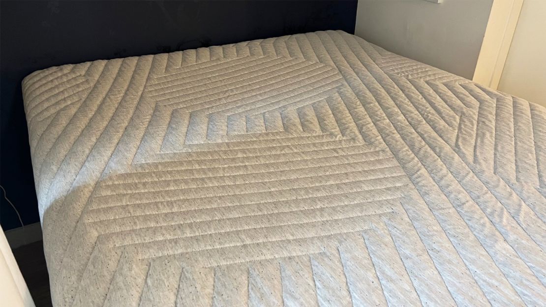 Casper Wave Hybrid Snow mattress installed underscored