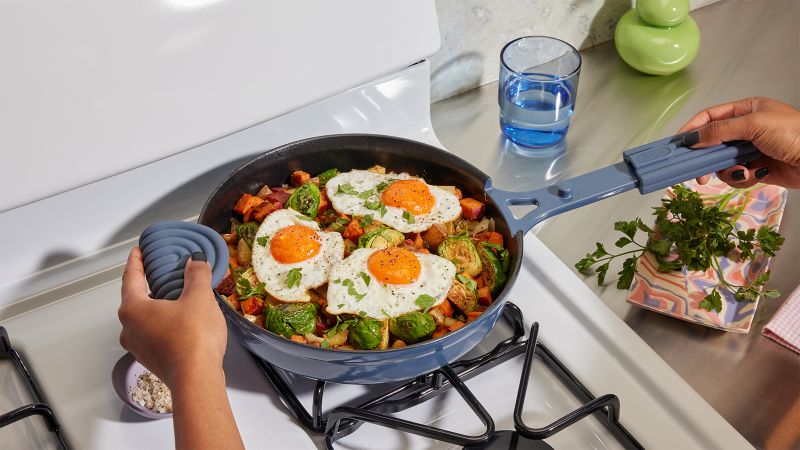  Our Place Cast Iron Always Pan, Premium Enameled, Toxin-Free  Surface, 10-inch 8-in-1 Multifunctional Cookware System, Lid, Handle  Covers, Heavy Duty Skillet, Oven & High Heat Safe