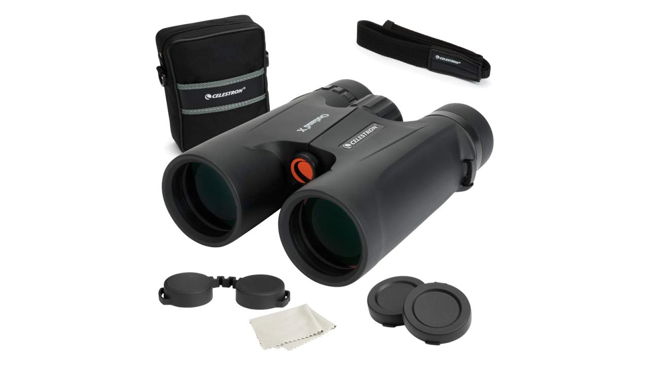 Celestron Outland X 8x42 Binoculars cnnu.jpg