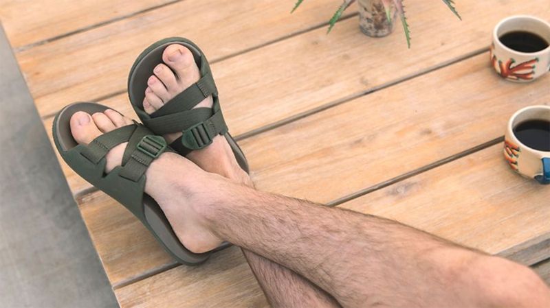 12 Types of Mens Sandals The Rundown