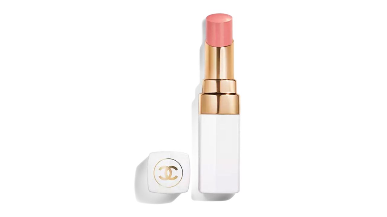 chanel-rouge-coco-baume-Hydrating-Beautifying-Tinted-Lip-Balm.jpg