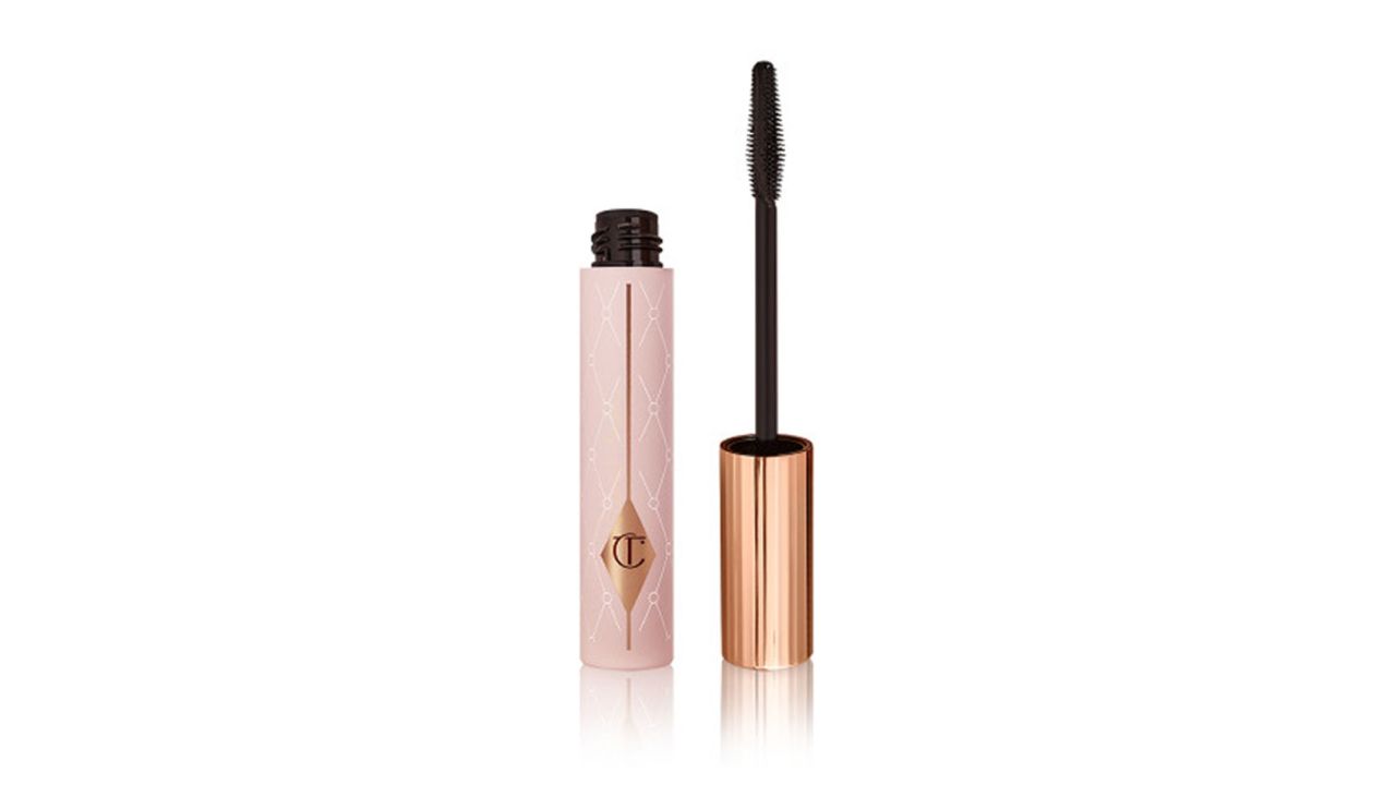 charlotte-tilbury-pillow-talk-push-up-lashes-mascara-productcard-cnnu.jpg