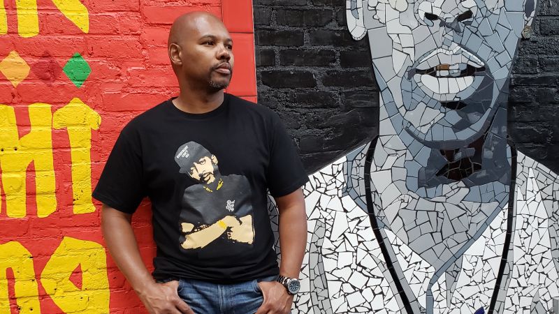 https://media.cnn.com/api/v1/images/stellar/prod/chris-in-fort-greene-photo-by-toni-dubois.jpg?c=16x9&q=w_800,c_fill