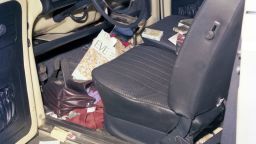 Esta foto, tomada el 1 de febrero de 1977, muestra el interior de un Volkswagen en San José, California, relacionado con el asesinato de Jeanette Ralston. Una huella dactilar hallada en una caja de cigarrillos dentro del coche condujo a un arresto en el caso casi 50 años después.