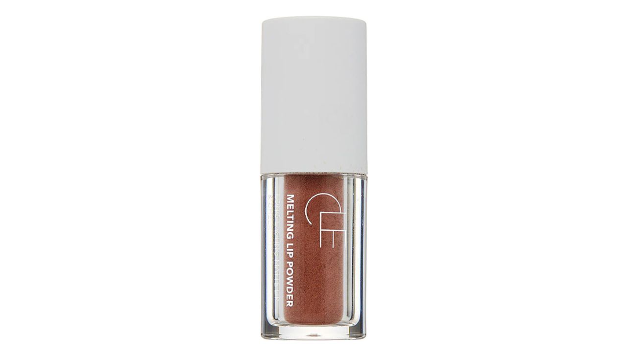 cle-cosmetics-melting-lip-powder.jpg