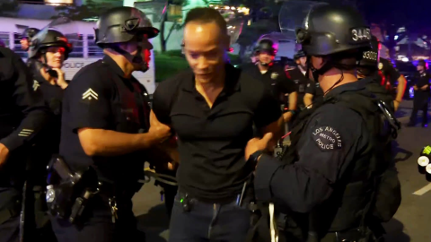 cnn crew la protests.png