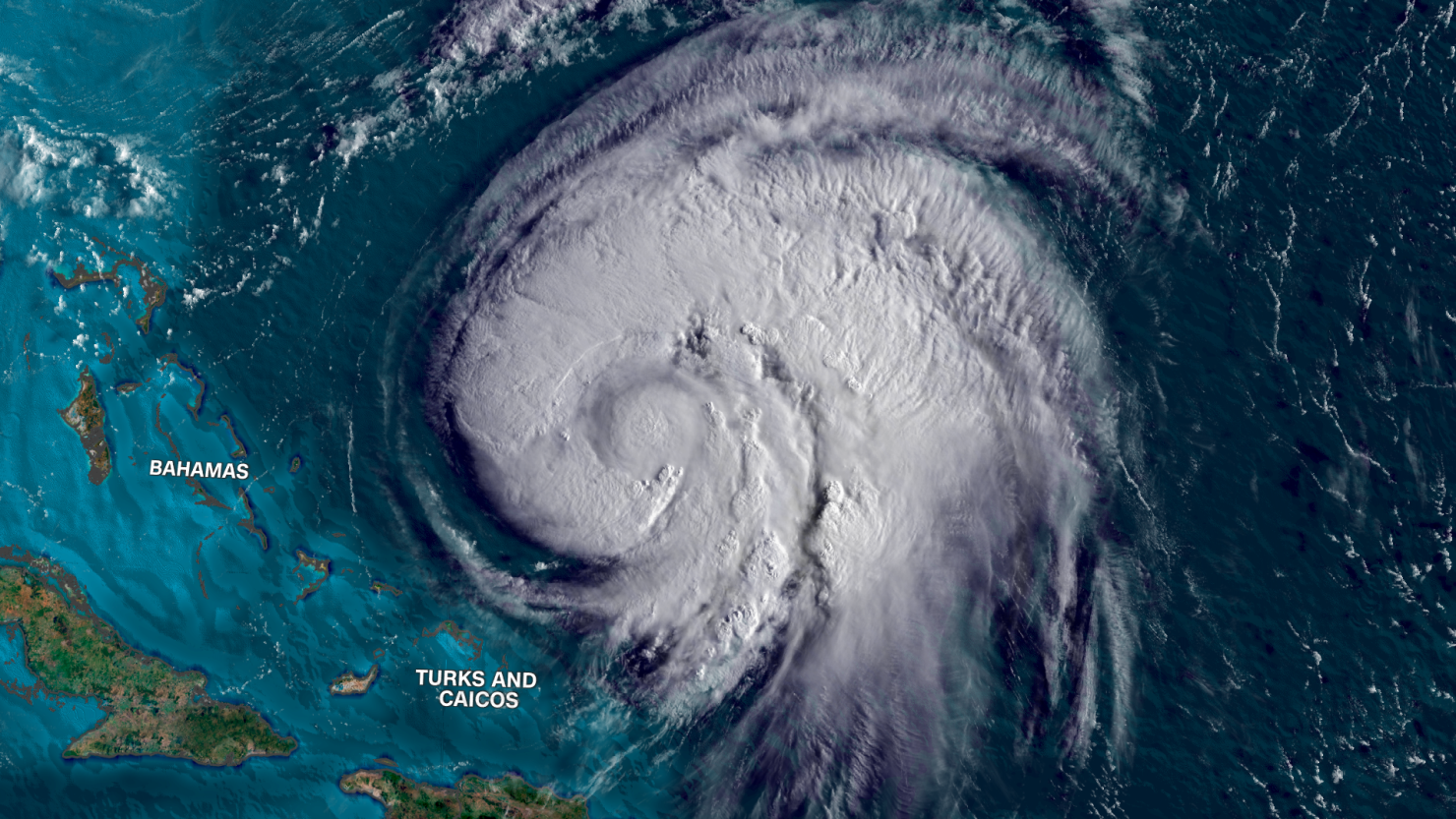 Hurricane Ernesto tracks toward Bermuda, will churn up dangerous seas