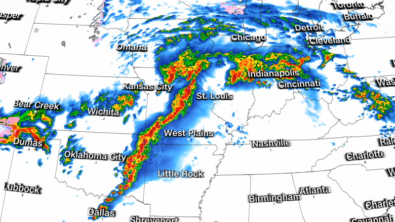 Широка система от бури се движи през Съединените щати носейки