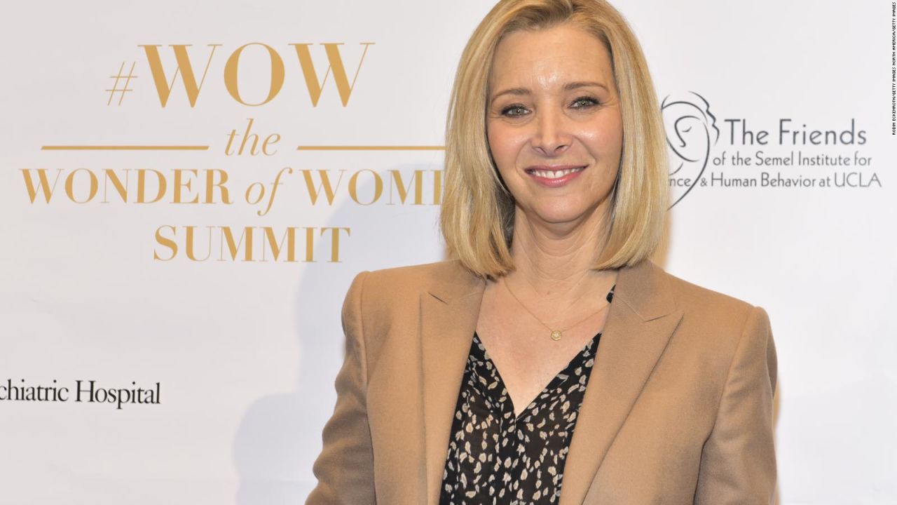 CNNE 1000080 - lisa kudrow revela secretos de su audicion para la serie "friends"