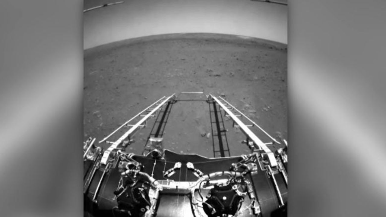 CNNE 1001249 - 210524165351-marte-zhurong-china-rover-exploracion-perspectivas-mexico-00000928-exlarge-169