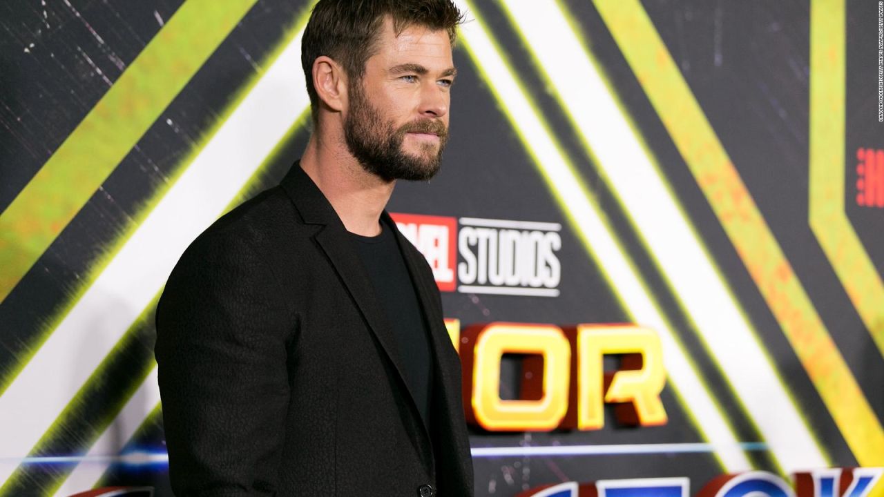 CNNE 1001579 - chris hemsworth dice que su hijo quiere ser superman