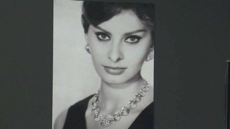 Uno de los favoritos de Sophia Loren es el clásico Miss Dior