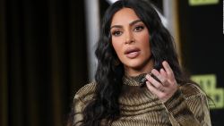 CNNE 1003718 - kim kardashian revela el resultado de su examen de leyes