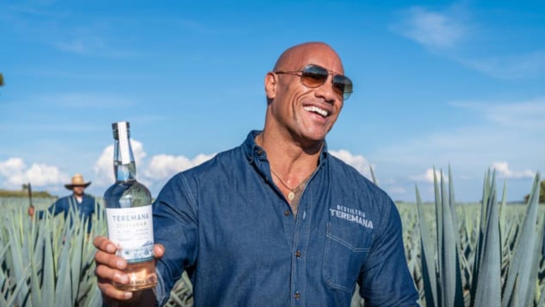 Dwayne "The Rock" Johnson entró al negocio del tequila en 2020.Créditos: Jonesworks/Cortesía Teremana