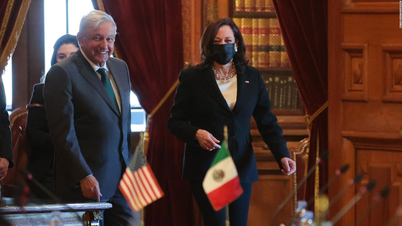 CNNE 1010065 - me kamuque, dice amlo sobre saludo a kamala harris