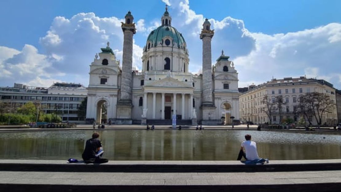 Viena, en Austria ocupó el primer lugar por dos años consecutivos, pero ahora cayó al 12° puesto.Crédito: JOE KLAMAR/AFP via Getty Images