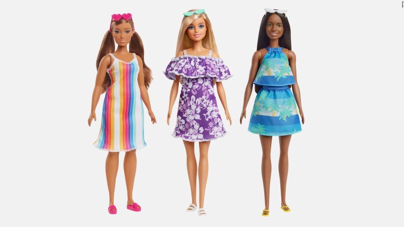 Mattel lanza linea de munecas Barbie hechas de plastico reciclado