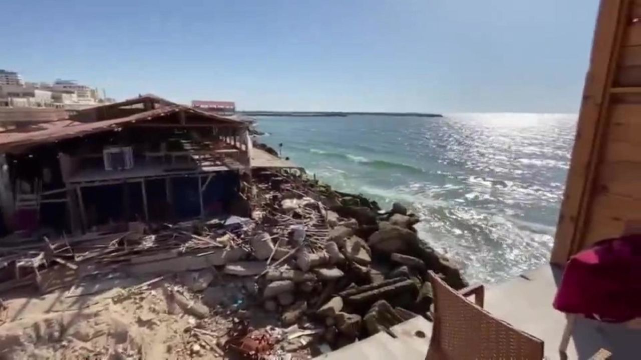 CNNE 1011921 - restaurante "maldive gaza" reabre tras la violencia